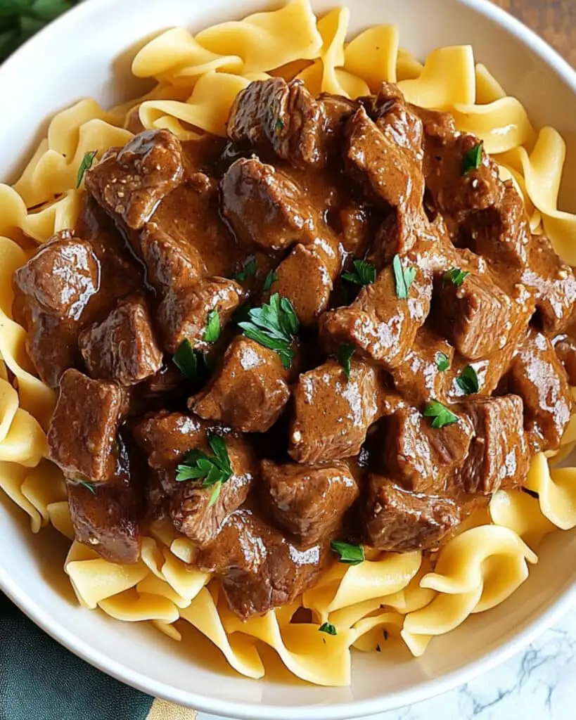 slow cooker beef and noodles